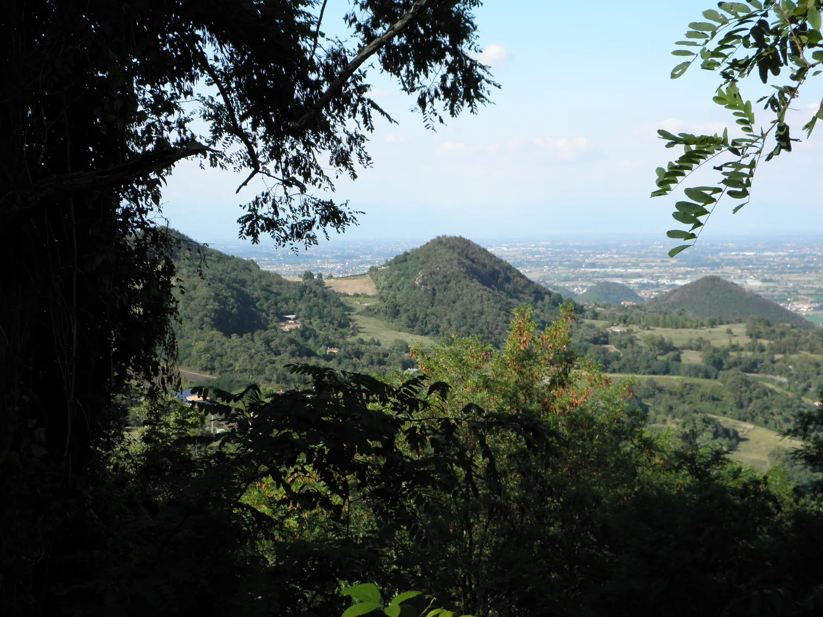 Vista da passo Fiorine sui Colli Euganei