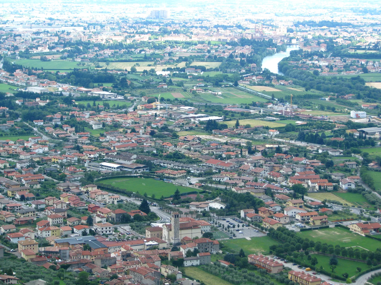 Pove del Grappa e Bassano visti dal Cornon, sopra le falesie del Canale di Brenta